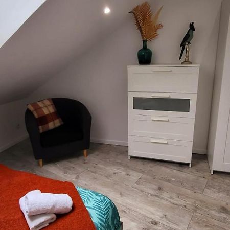 Nalan Orrygeois, Spa, Sauna, Proche Asterix 외부 사진