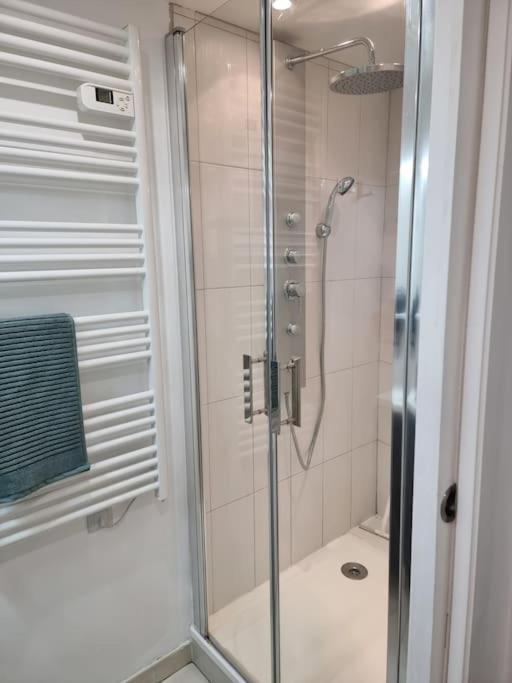 Nalan Orrygeois, Spa, Sauna, Proche Asterix 외부 사진