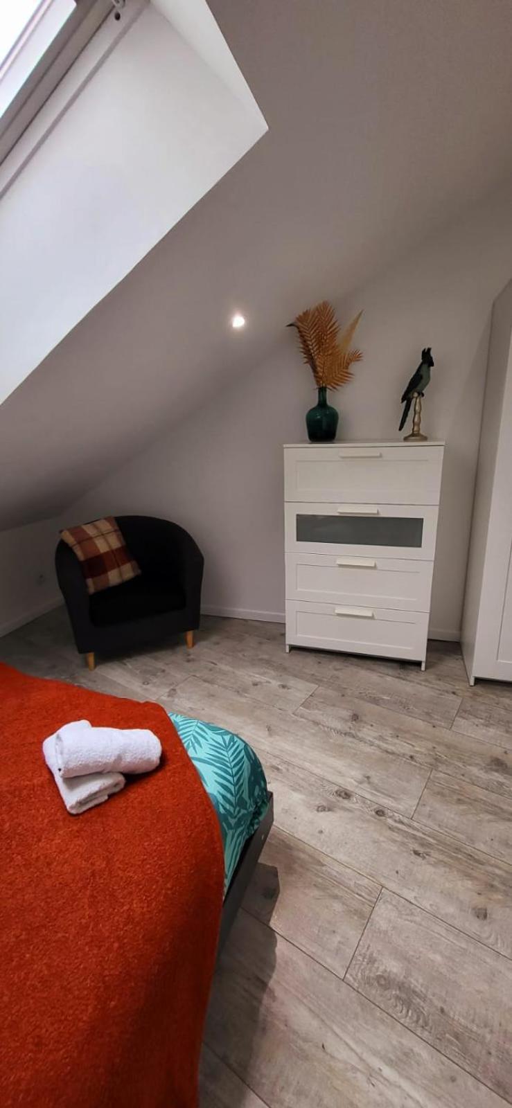 Nalan Orrygeois, Spa, Sauna, Proche Asterix 외부 사진